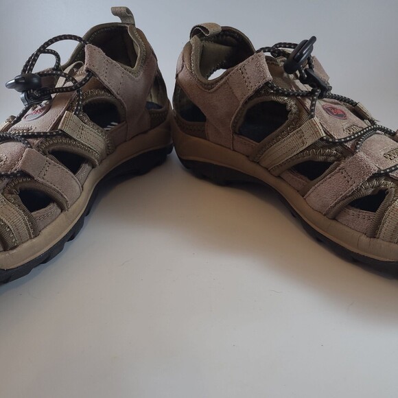 Bass H2O Bullseye Men\'s Sandals Closed Toe Brown Fisherman Size 9M Brown Leather